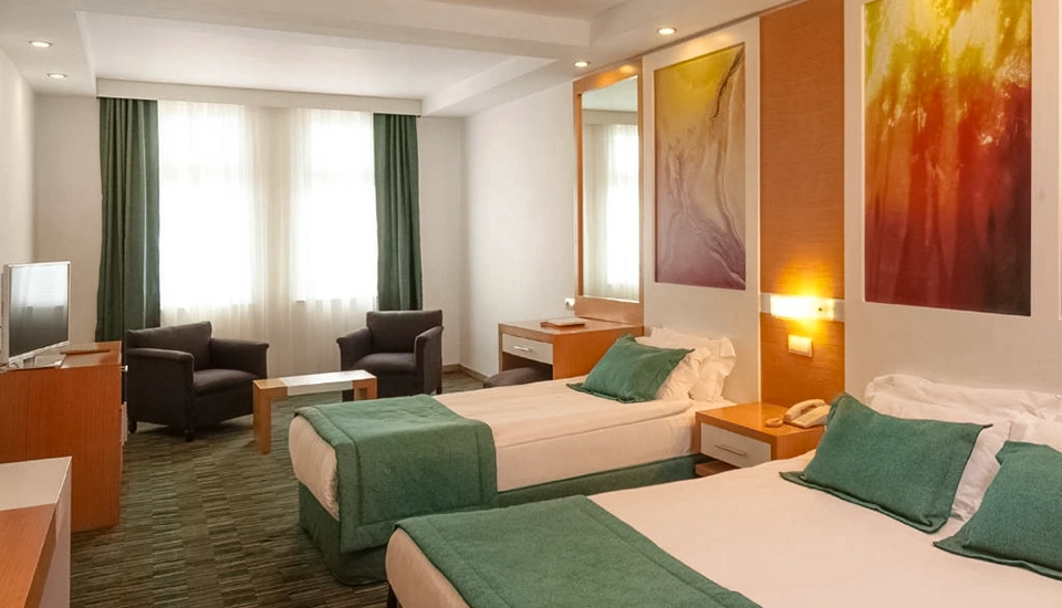 هتل لادونیا آداکوله کوش آداسی